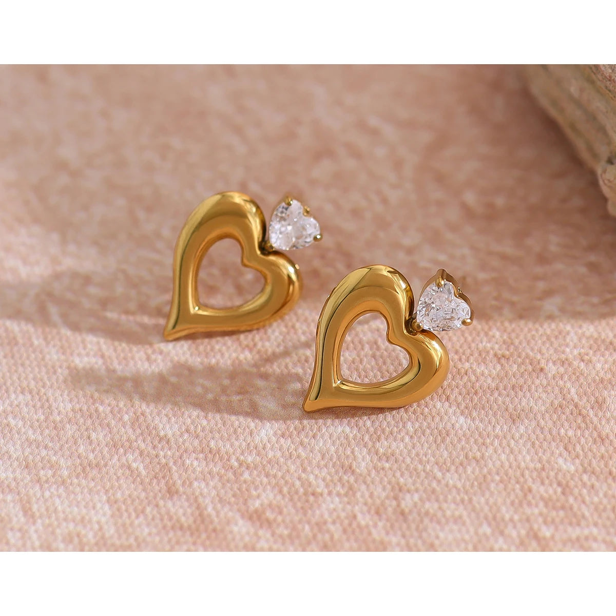YACHAN Luxury Zircon Love Heart Stainless Steel Earrings for Women Chic 18K Gold Plated Waterproof Trendy Jewelry