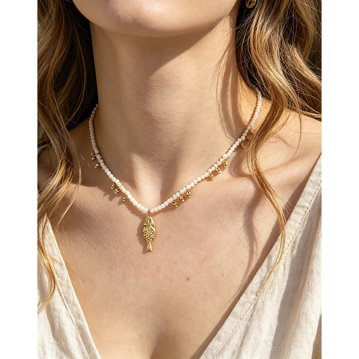 YACHAN Shell Beaded Necklace for Women 18K PVD Gold Plated Stainless Steel Fish Pendant Charm Ocean Waterproof Jewelry