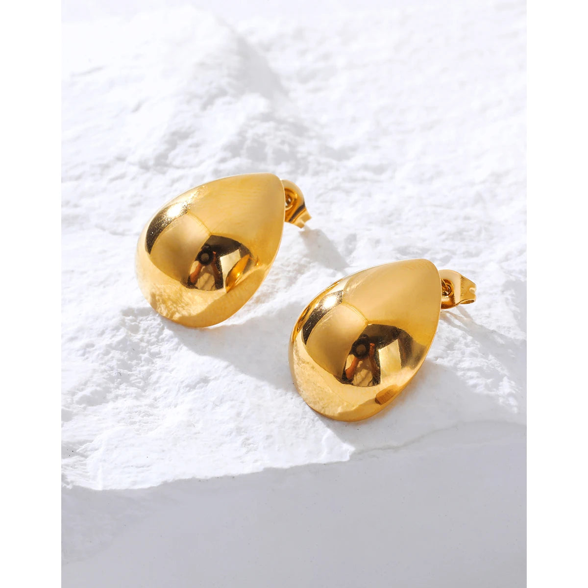 YACHAN 18K Gold Plated Glossy Stainless Steel Earrings for Women Simple Chic Drop Earring High Quality Jewelry