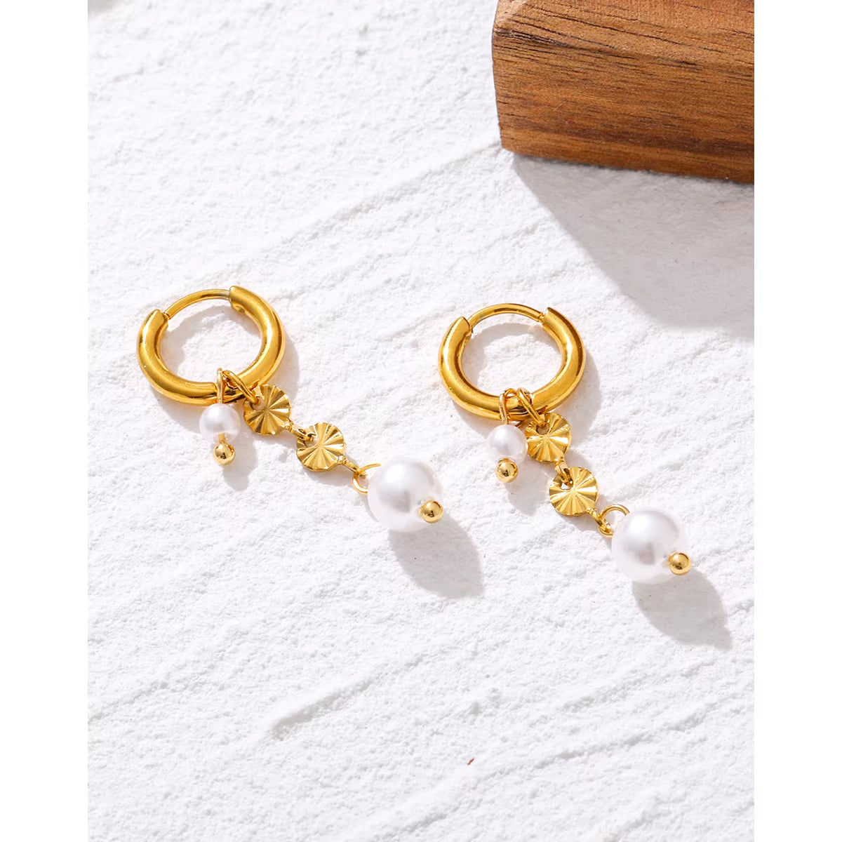 YACHAN New in Stainless Steel Hoop Earrings for Women Luxury Baroque Pearl Charms Drop Earring Waterproof Jewelry