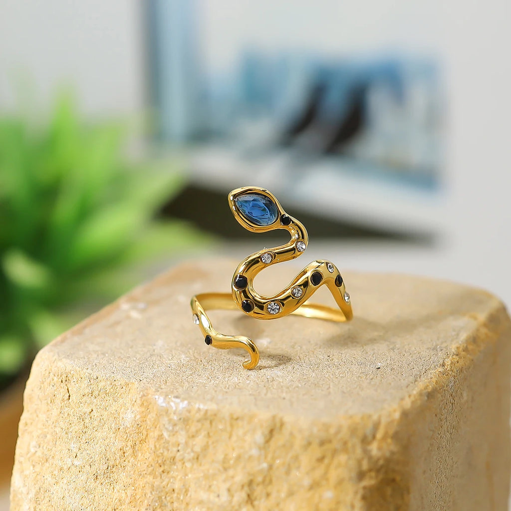 YACHAN Trendy Stainless Steel Snake Rings for Women Chic Exquisite Zircon Crystal Luxury Tarnish Free 18K Gold Plated Jewelry