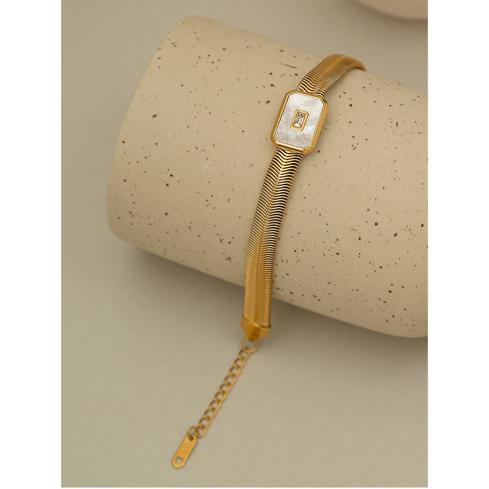 YACHAN 18K Plated Gold Stainless Steel Coarse Snake Chain Bracelet for Women Natural Shell Stone Chains Bracelets Trendy Jewelry