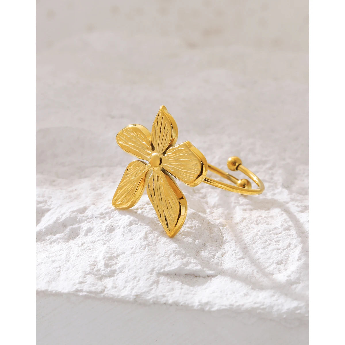 YACHAN Trendy Irregular Flower Stainless Steel Rings for Women Vintage Adjustable 18K Gold Plated Tarnish Free Chic Jewelry