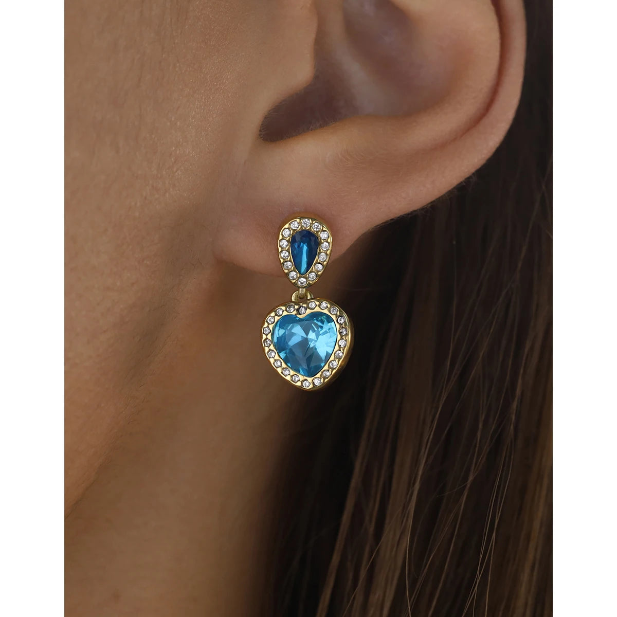 YACHAN Vintage Elegant Blue Crystal Heart Drop Earrings for Women Chic 18K Gold Plated Stainless Steel Trendy Jewelry