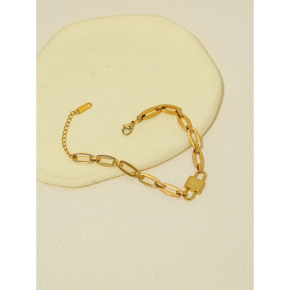YACHAN 18K Gold Plated Stainless Steel Bracelets for Women Punk Chunky Chains Trendy Jewelry Waterproof