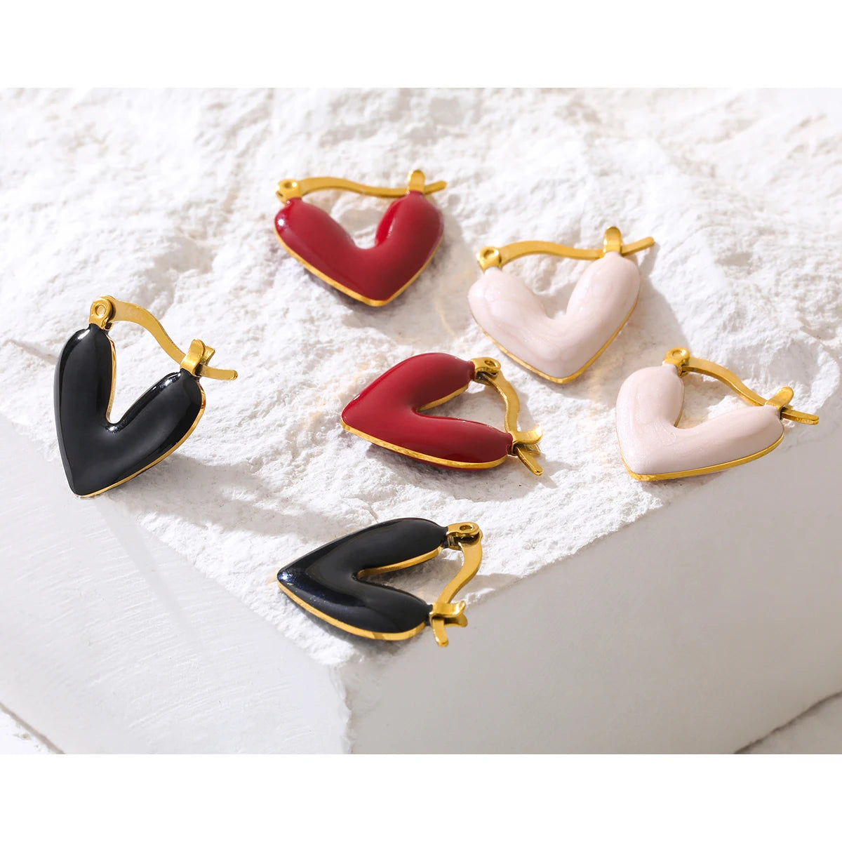 YACHAN New in Stainless Steel Heart Hoop Earrings for Women Pink Black Red Enamel Vintage Chic Waterproof Jewelry