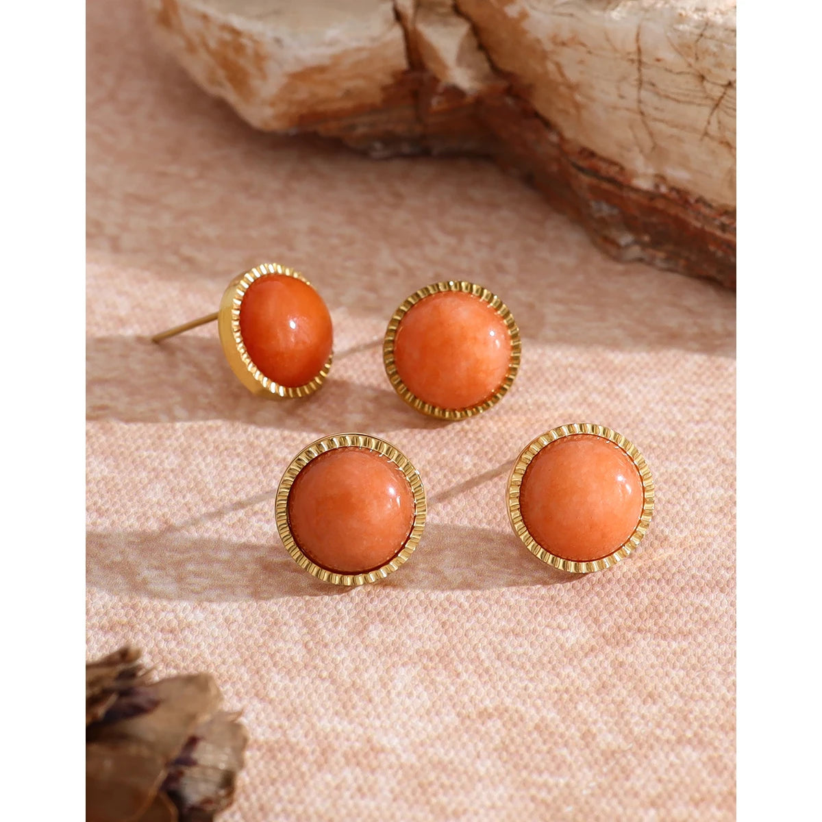 YACHAN Minimalist Geometric round Small Stud Earrings for Women Luxury Vintage Orange Natural Stone Stainless Steel Jewelry