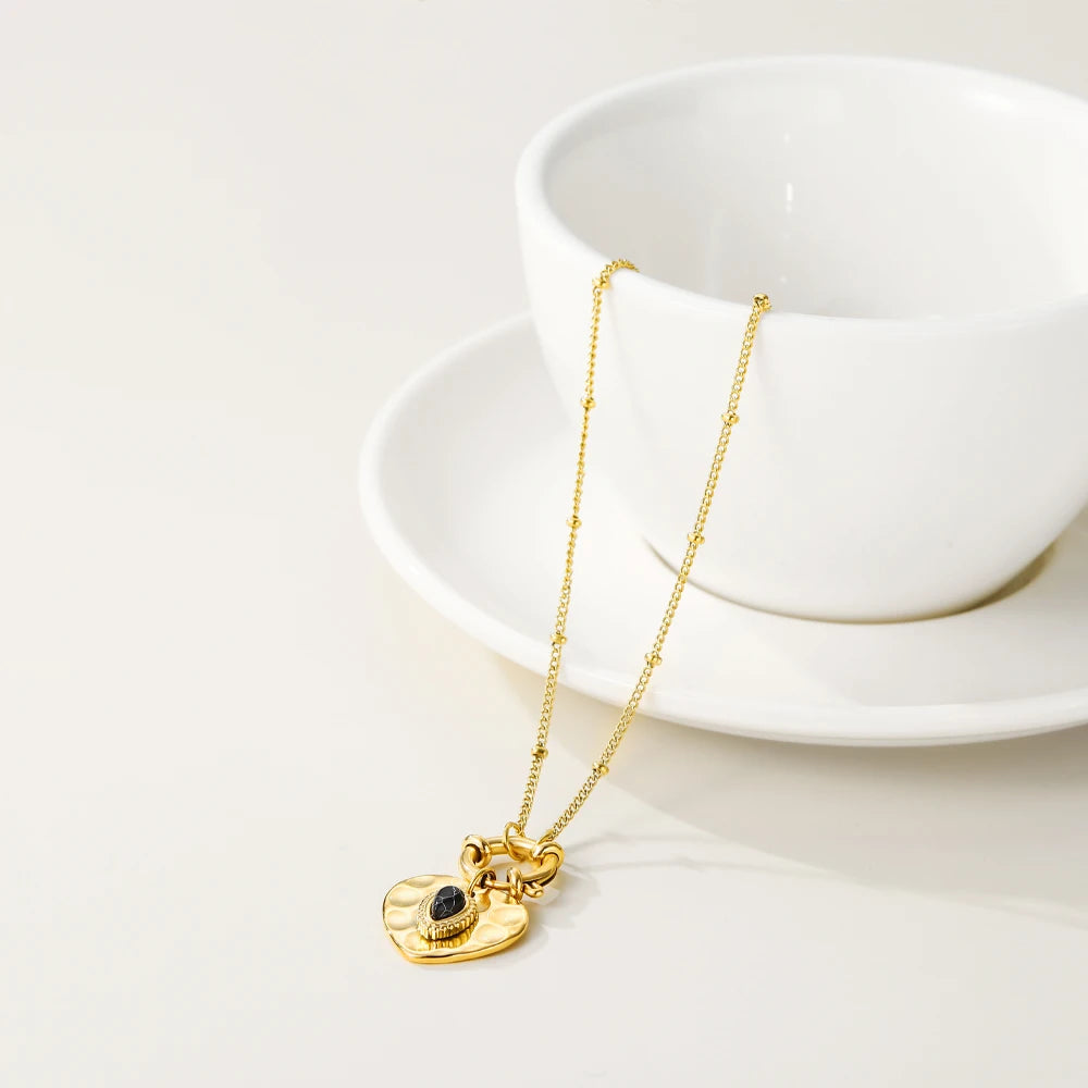 YACHAN Stainless Steel Golden Heart Pendant Necklace Fashion Black Natural Stone Metal Texture Trendy Jewelry for Woman