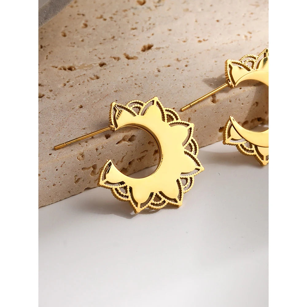 YACHAN Trendy Metal Stainless Steel C-Shaped Hoop Earrings for Women Geometric PVD 18K Gold Plated Waterproof Jewelry