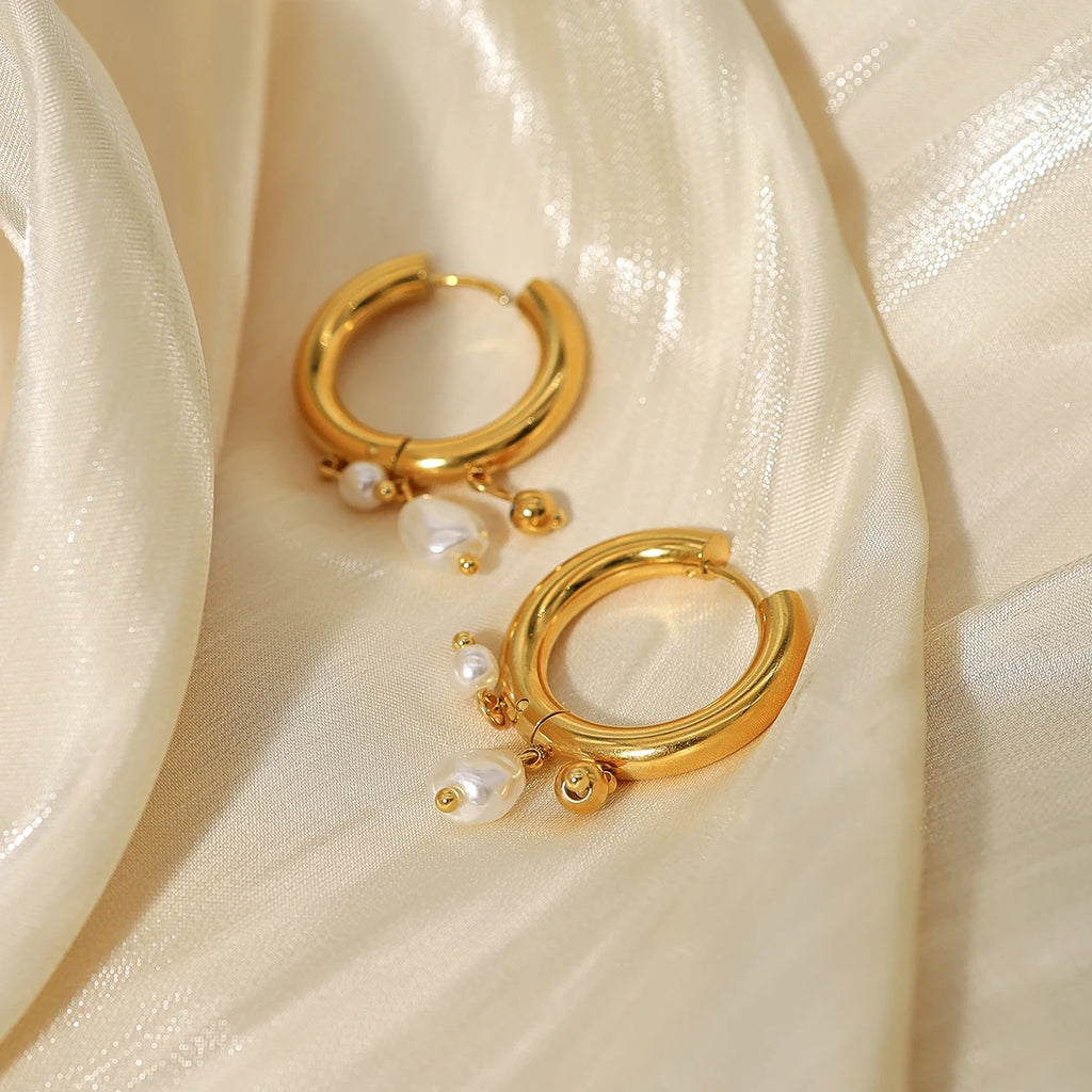 YACHAN Baroque Pearl Stainless Steel Hoop Earrings for Women Exquisite Chic Huggie Earring 18K Gold Plated Jewelry