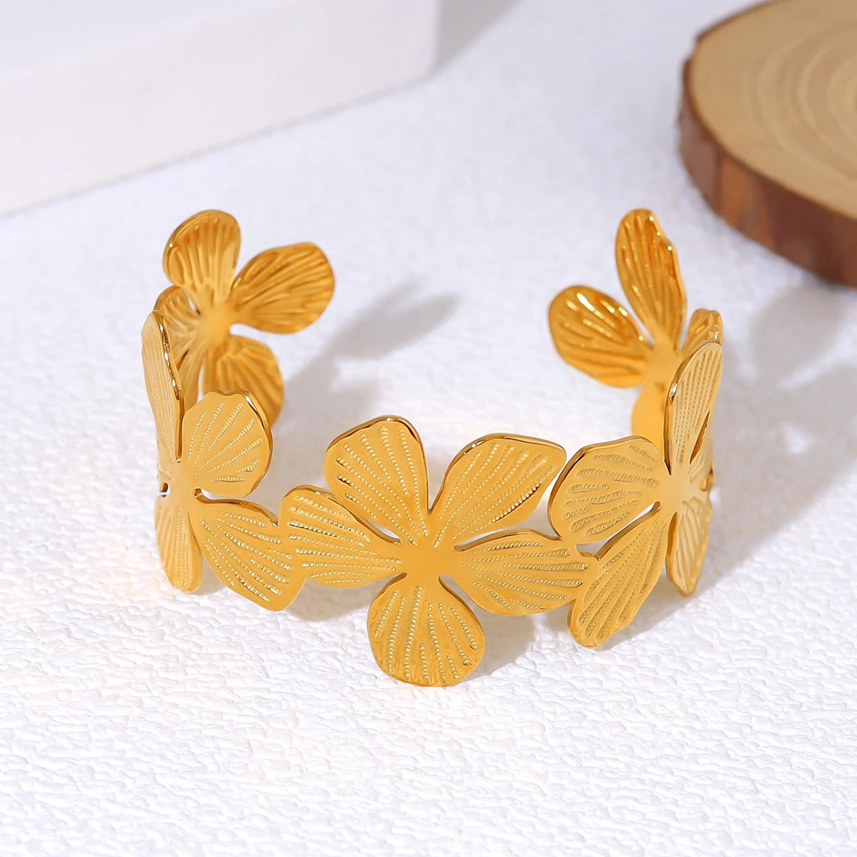 YACHAN 18K Gold Plated Stainless Steel Floral Cuff Bracelet for Women Vantage Charm Bangle Trendy Statement Jewelry