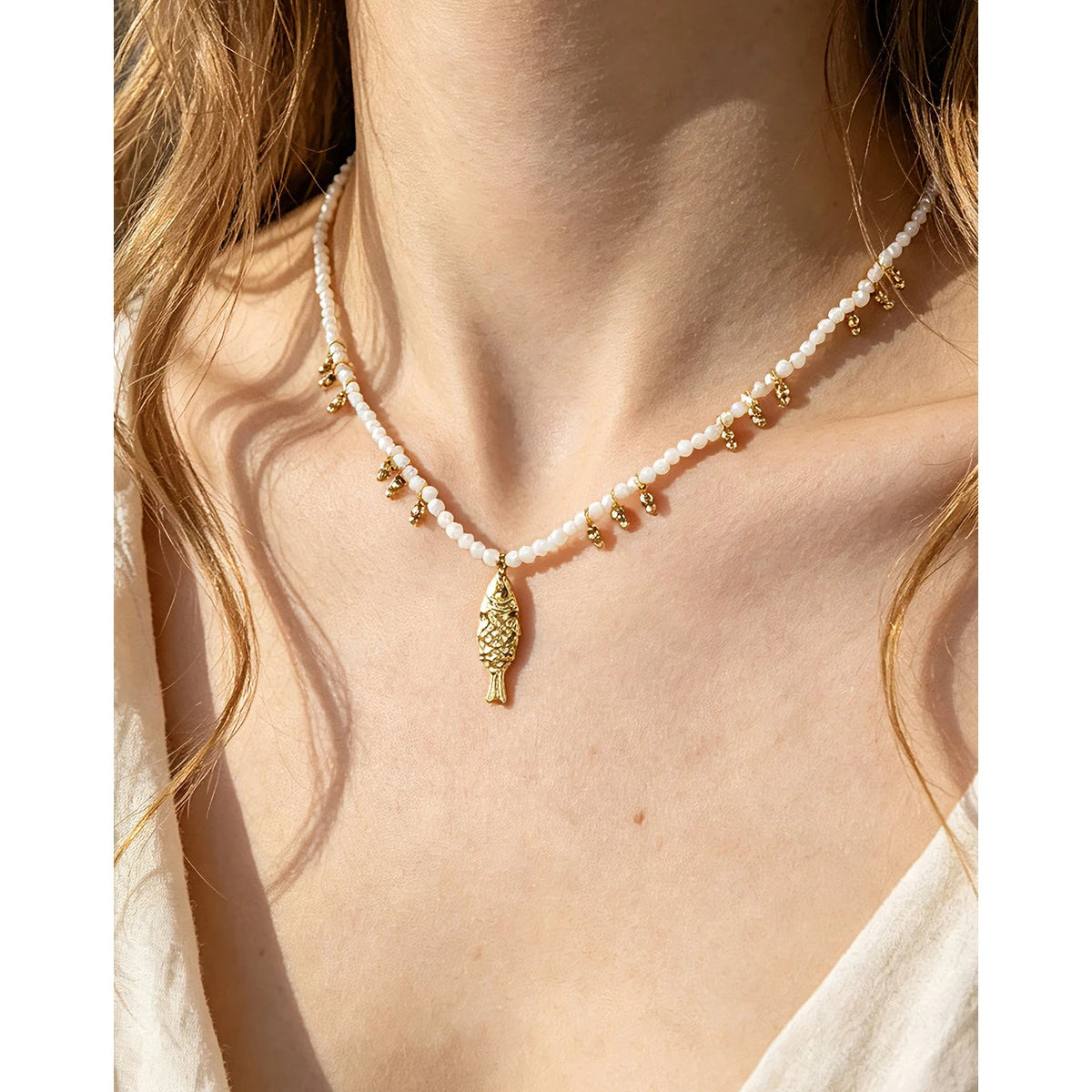 YACHAN Shell Beaded Necklace for Women 18K PVD Gold Plated Stainless Steel Fish Pendant Charm Ocean Waterproof Jewelry