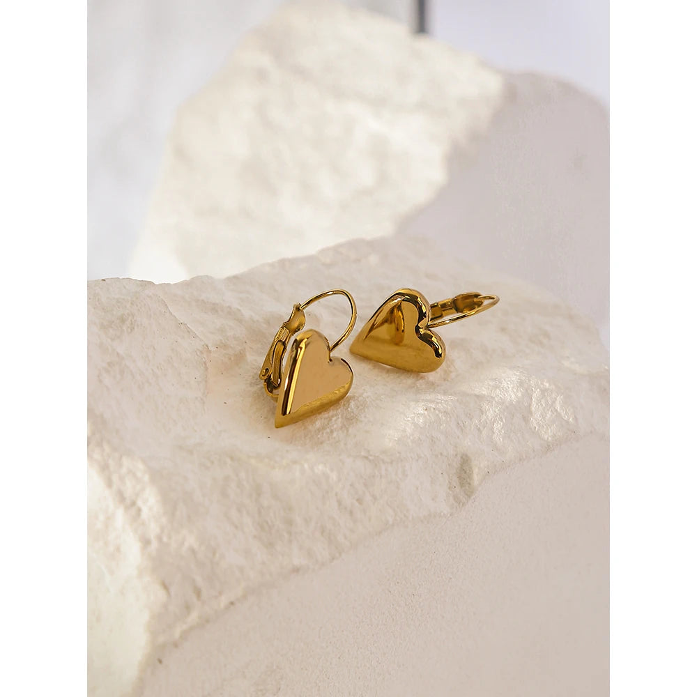 YACHAN 18K Gold Plated Stainless Steel Heart Hoop Earrings for Women Simple Luxury Korean Fashion Designer Jewelry