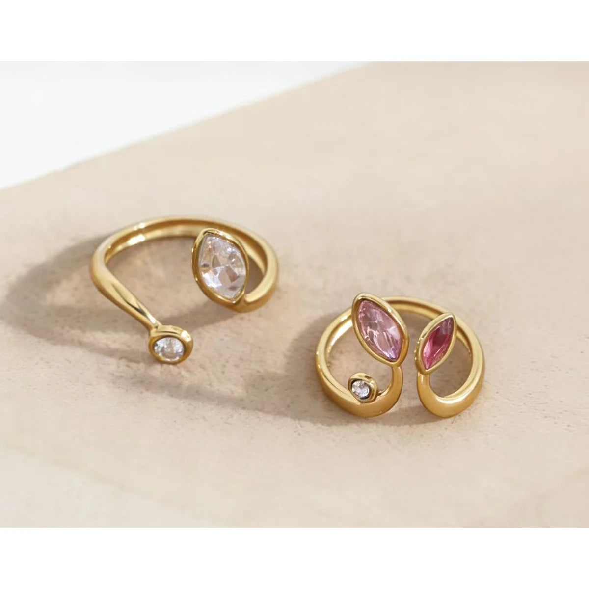 YACHAN New in Zircon Crystal Leaf Stainless Steel Rings for Women Chic Exquisite 18K Gold Plated Waterproof Jewelry