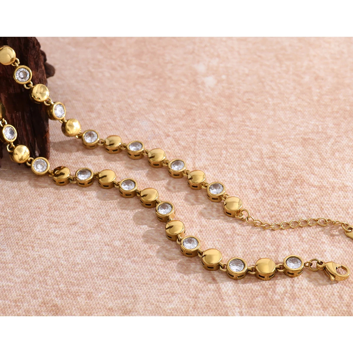 YACHAN Luxury Cubic Zirconia Stainless Steel Beaded Bracelet for Women Exquisite Chic 18K Gold Plated Waterproof Jewelry