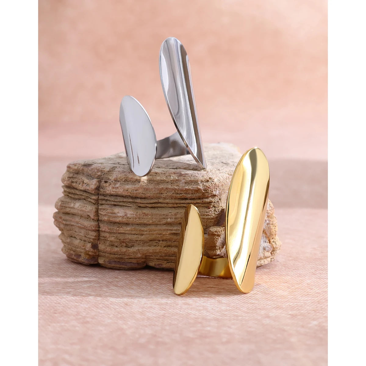 YACHAN Glossy 18K Gold Plated Stainless Steel Rings for Women Punk Hip Hop Irregular Statement Y2K Jewelry Waterproof
