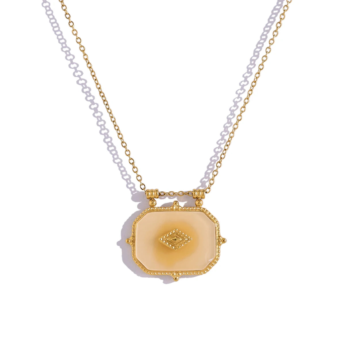 YACHAN Vintage Luxury Acrylic Charms Pendant Necklaces for Women 18K Gold Plated Trendy Y2K Jewelry Waterproof