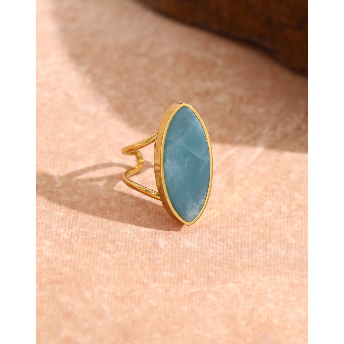 YACHAN Vintage Luxury Natural Stone Stainless Steel Ring for Women Blue Charm 18K Gold Plated Trendy Waterproof Jewelry