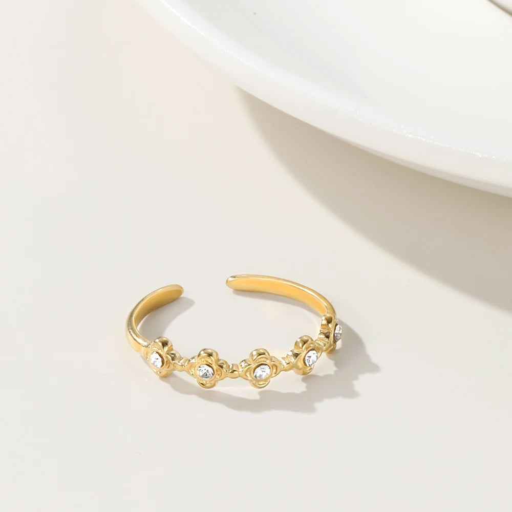 YACHAN Classic Minimalist Floral Zircon Rings for Women Fashion Stainless Steel High Quality Wedding Jewelry