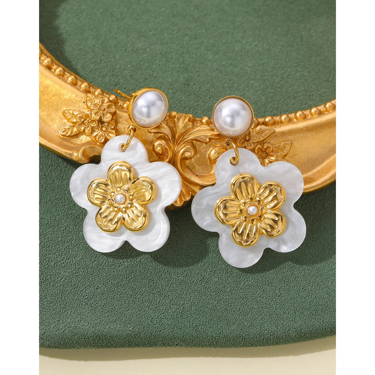 YACHAN New in 18K Gold Plated Stainless Steel Drop Earrings for Women Acrylic Flower Pearl Luxury Jewelry Waterproof