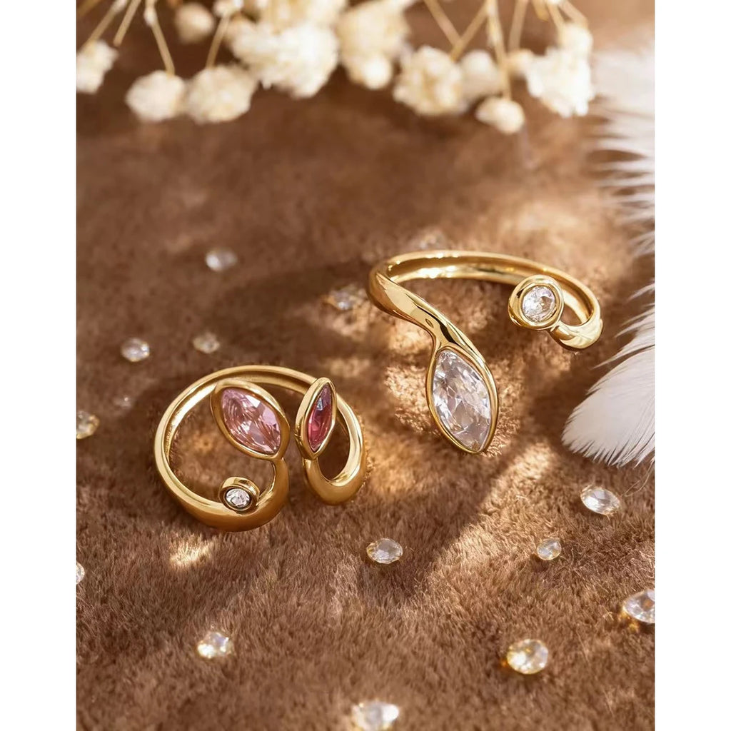 YACHAN New in Zircon Crystal Leaf Stainless Steel Rings for Women Chic Exquisite 18K Gold Plated Waterproof Jewelry