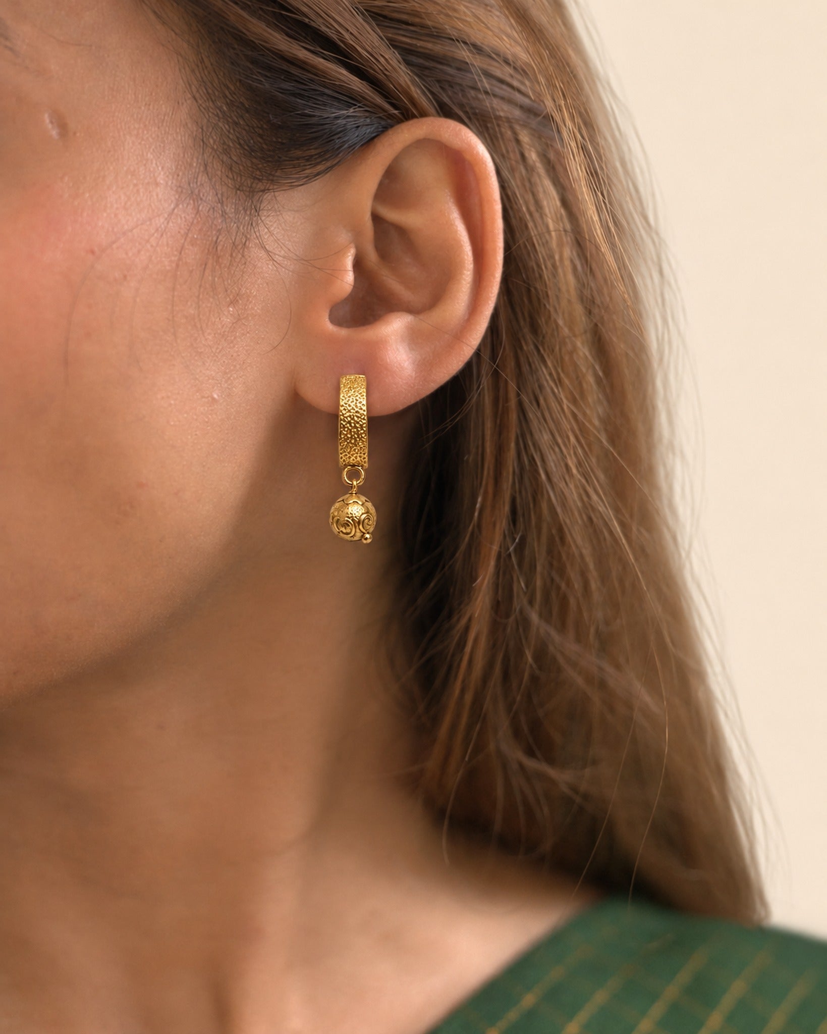 Textured Gold Bar Drops — GLORIASAA